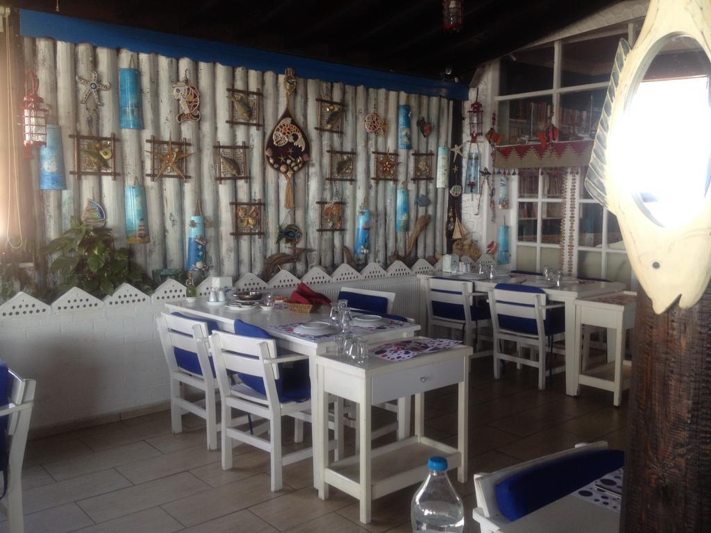 Alp Otel Restaurant Küçükkuyu Exteriör bild